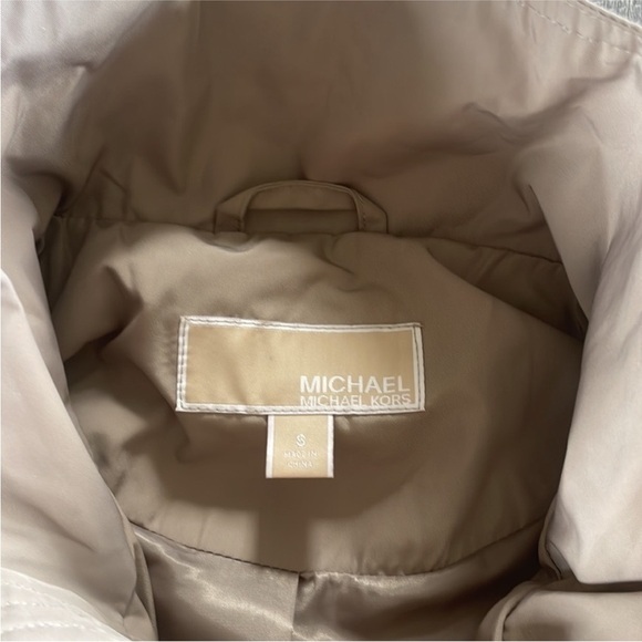 MICHAEL Michael Kors Size Small Tan Trench Utility Jacket. - Picture 7 of 8
